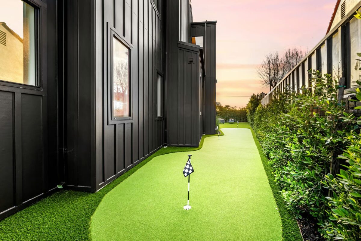 Backyard Artificial Turf Ideas backyard landscaping ideas artificial grass